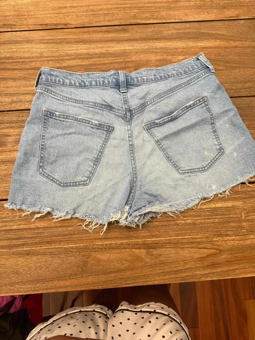 Universal Thread Light Wash Denim Frayed-Hem Shorts